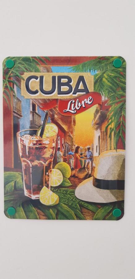 El Rinconcito Cubano En La Playa Apartment อัลเมรีอา ภายนอก รูปภาพ